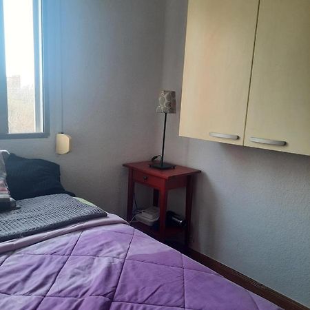 Una Habitacion Individual En Casa Familiar Dentro De Ciudad Patrimonio De La Humanidad Alcalá de Henares Extérieur photo